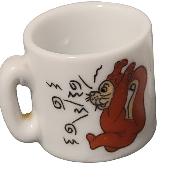 Lot Of 7 Vtg Gumball Machine Prizes Multicolor Ceramic Cups Pot Tea Set For Kids - Picture 4 of 12